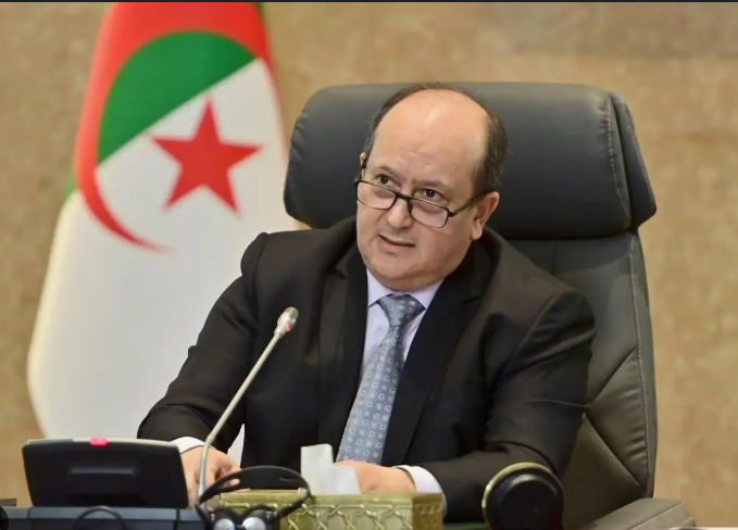 Le Premier ministre réaffirme à Niamey l’engagement constant de l’Algérie à renforcer la coopération avec le Niger